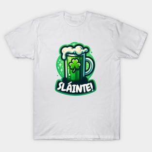 Sláinte! Green Beer Cheers - St. Paddy's Day Mug T-Shirt